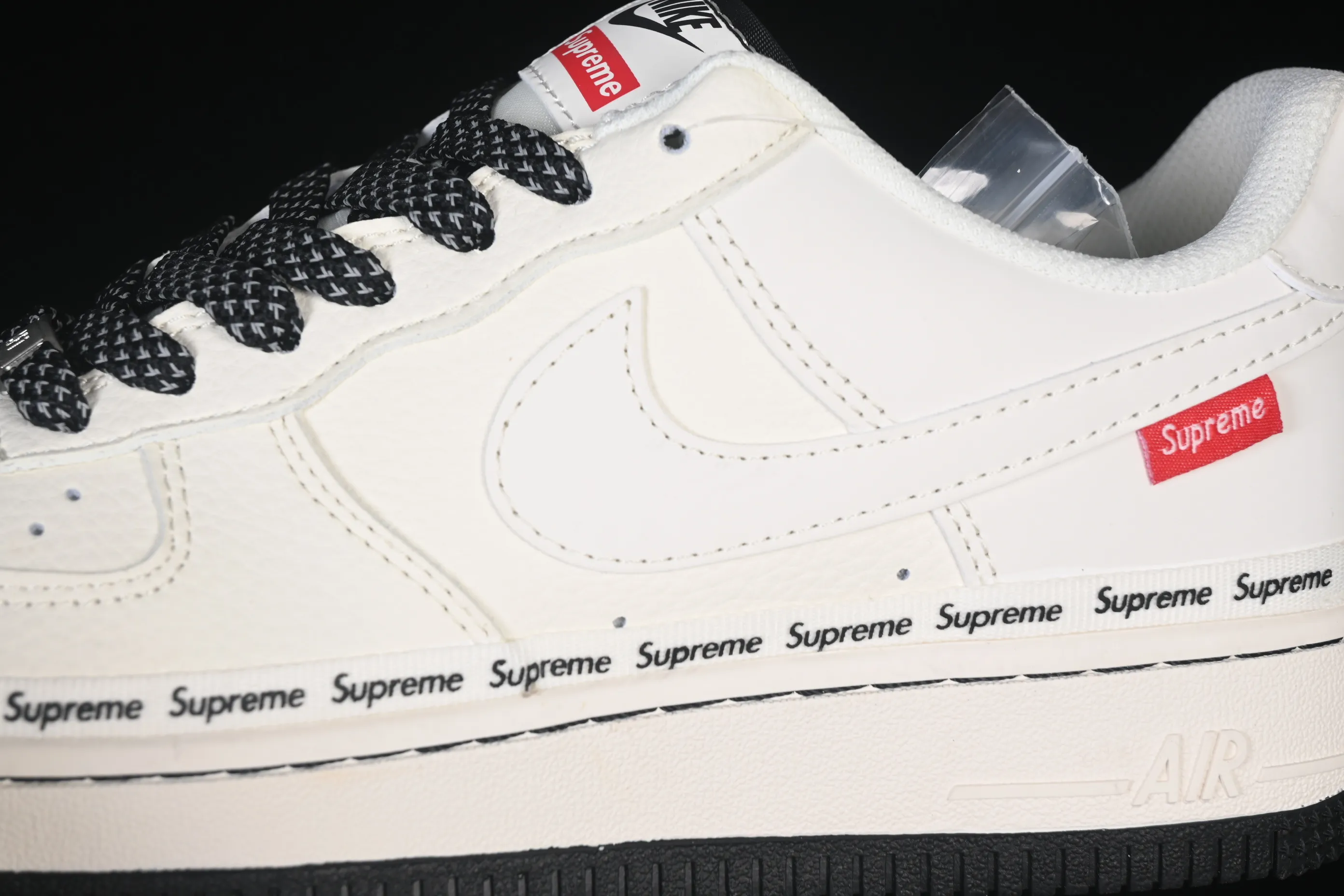 All categories Nk Air Force 1 Air Force series Nk Air Force 1 Low Air Force low-top Nike Air Force 1'07 Low Supreme co-branded beige signature Air Force 1 low-top casual sneakers XX3168-222